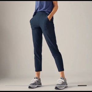 Athlete Brooklyn Ankle Pant - Navy
